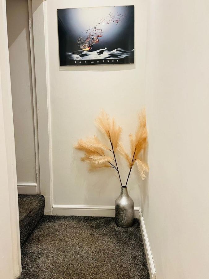 Luxury Double & Single Rooms With En-Suite Private Bathroom In City Centre Stoke On Trent Eksteriør bilde